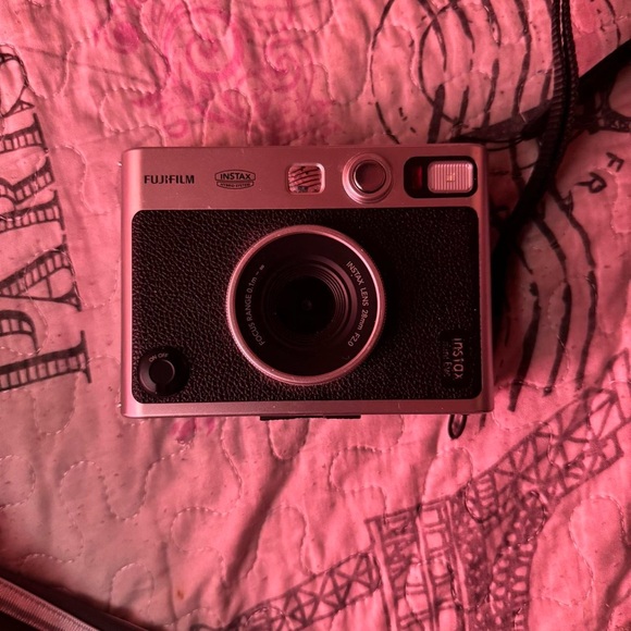 instax mini evo hybrid camera